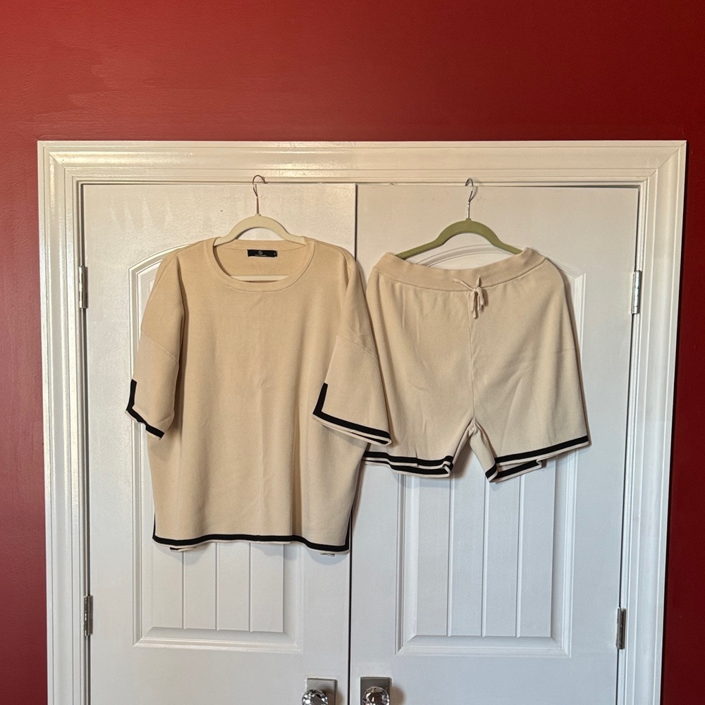 High-Waist Cream Lounge Shorts with Black Trim